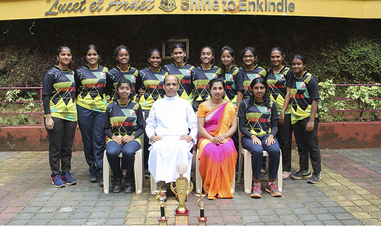 Throwball